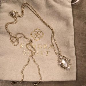 Kay Pendant Necklace in Gold NWOT
